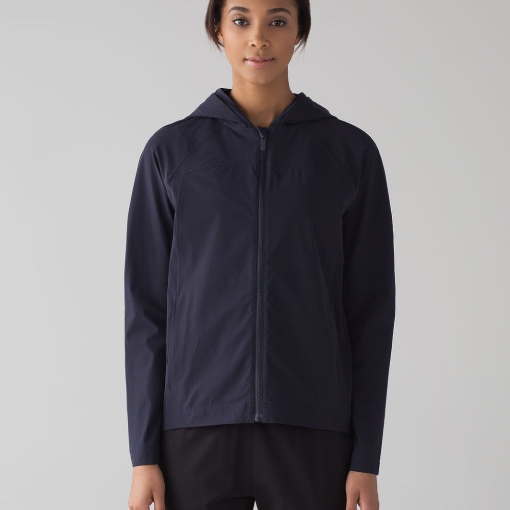 Lululemon Women's On the Fly Jacket Midnight Navy Size 10